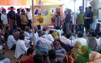 Thousands Accept Our Message in Bikrampur, Bangladesh — Leafleting in Bangladesh